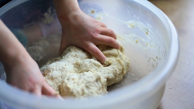 dough-3082589_1280